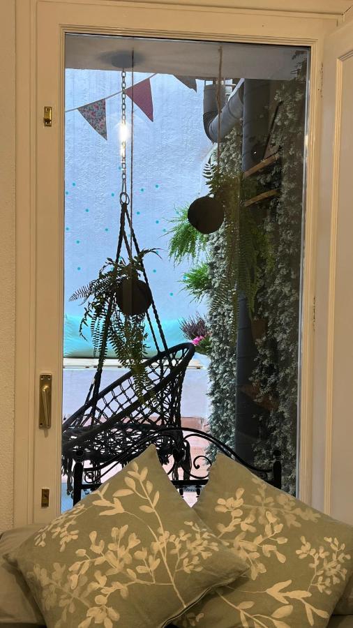 Apartamento con mucho encanto en el Barri Vell , Old Town, de Girona, El Cul de la Lleona Exterior foto